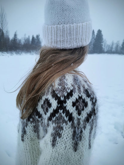 Fjelltur Sweater | kontrastreiches Norwegermuster aus Alafosslopi von Lopi Island