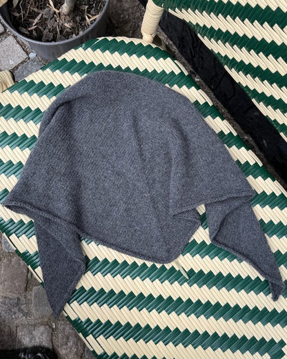 Bufanda Uma | pañuelo delicado y sencillo de cachemira de Classic Cashmere de Cardiff