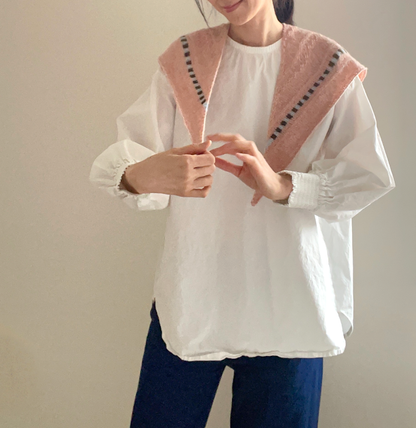 Edelweiss Scarf | delicate color pattern made from Le Petit Lambswool by Biches & Bûches
